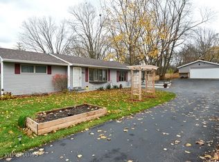 811 State St, St Charles, IL 60174