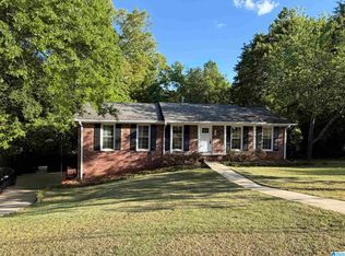 4617 Tecumseh Ln, Pelham, AL 35124