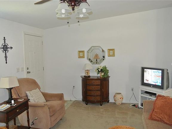 5th image of 14516 Billie Ln