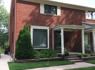 2604 Oliver Rd, Royal Oak, MI 48073