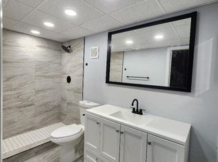 3341 NW 47th Ter APT 403, Lauderdale Lakes, FL 33319