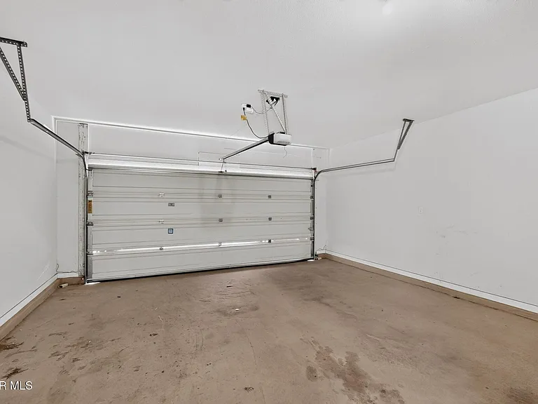 14913 Tierra Crystal Ave — Photo 43