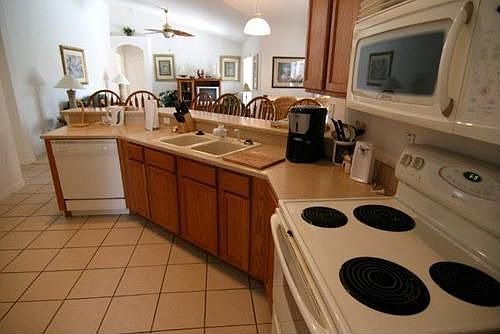 4th image of 3200 Ibis Hill St
