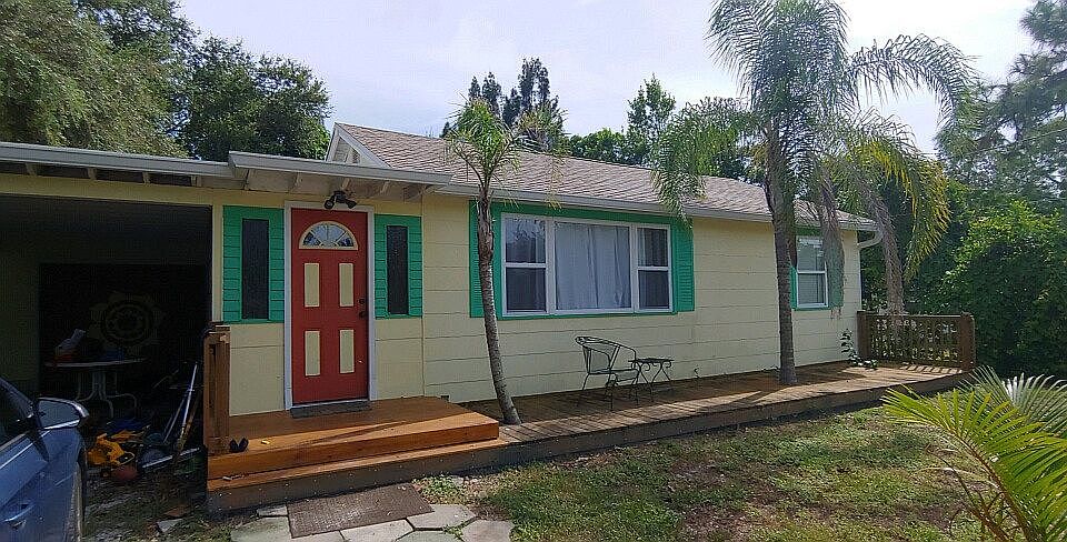 1st image of 14642 Pinecrest Dr