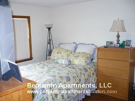 2nd image of 233 Kelton St #24