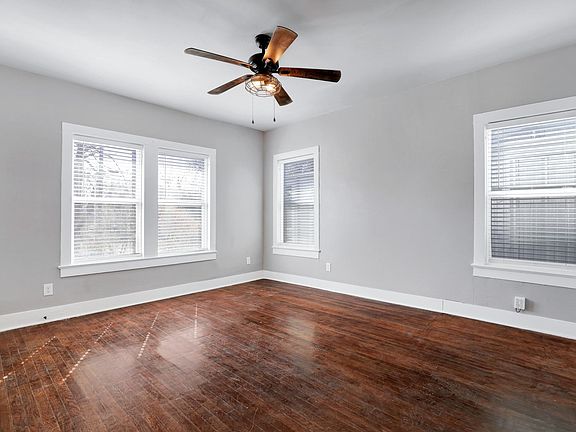 4th image of 719 W Elsmere Pl