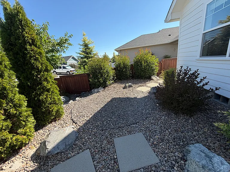 410 Castle Rock Dr — Photo 19