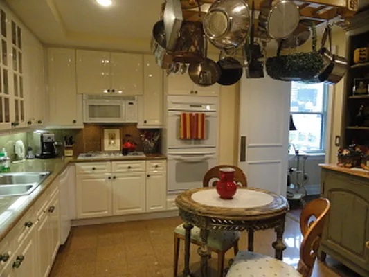 Rented by Corcoran | media 18