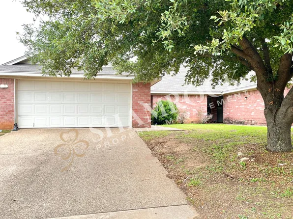 10317A Hyacinth Ln, Waco, TX 76708