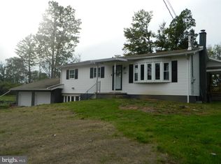 118 Bending Oak Dr, Bellefonte, PA 16823