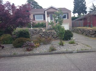 2810 31st Ave W, Seattle, WA 98199