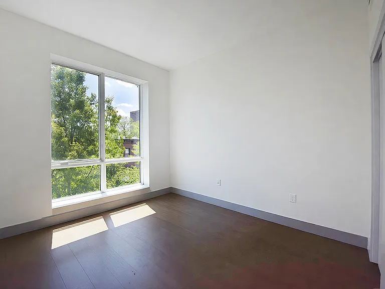 1325 Herkimer St #401 — Photo 7