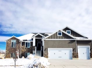 5274 S 5725 W, Hooper, UT 84315