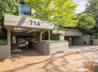 714 Bellevue Ave E APT 403, Seattle, WA 98102