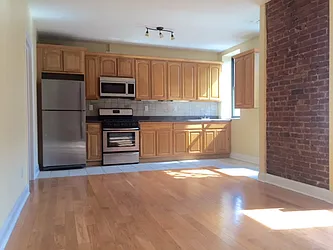 Rented by Reliance Realty Partners LLC 