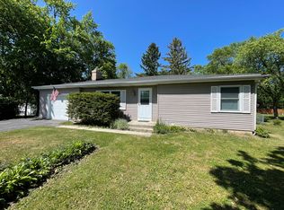 30W018 Batavia Rd, Warrenville, IL 60555