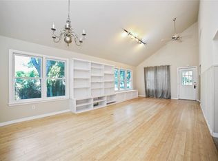 2716 E 22nd St #A, Austin, TX 78722