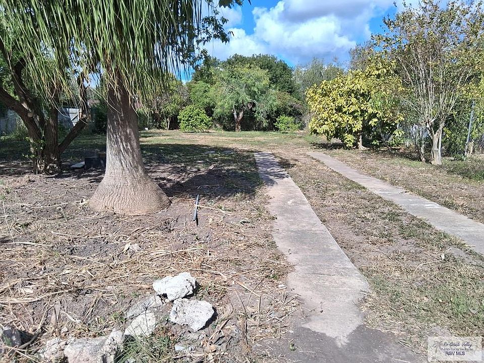 2nd image of 325 Lindale Dr #43