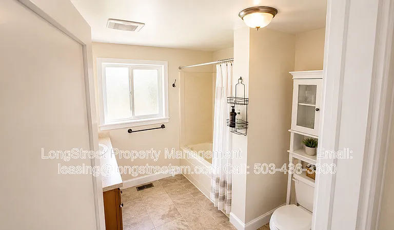 606 NW 28th St — Photo 11