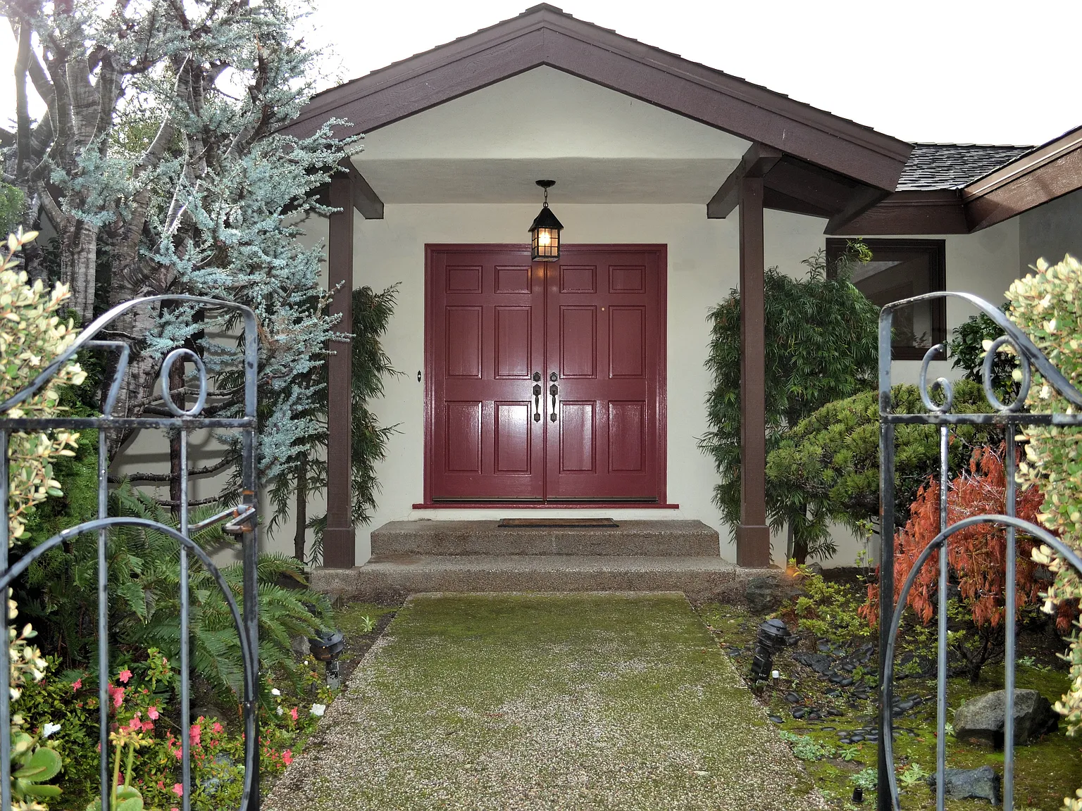 3 bed, 2.5 bath, 2894 sqft, $7,500 — Photo 2