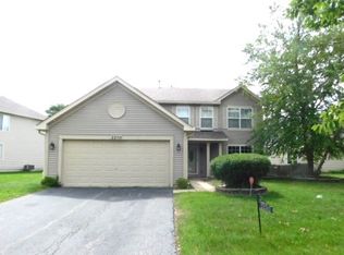 2250 Lynn Dr, Montgomery, IL