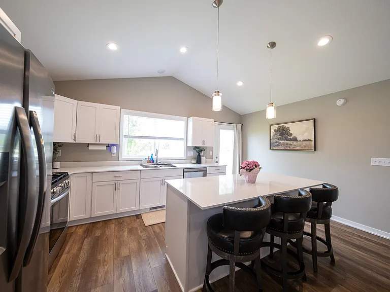 1123 Dorthy Ln — Photo 13