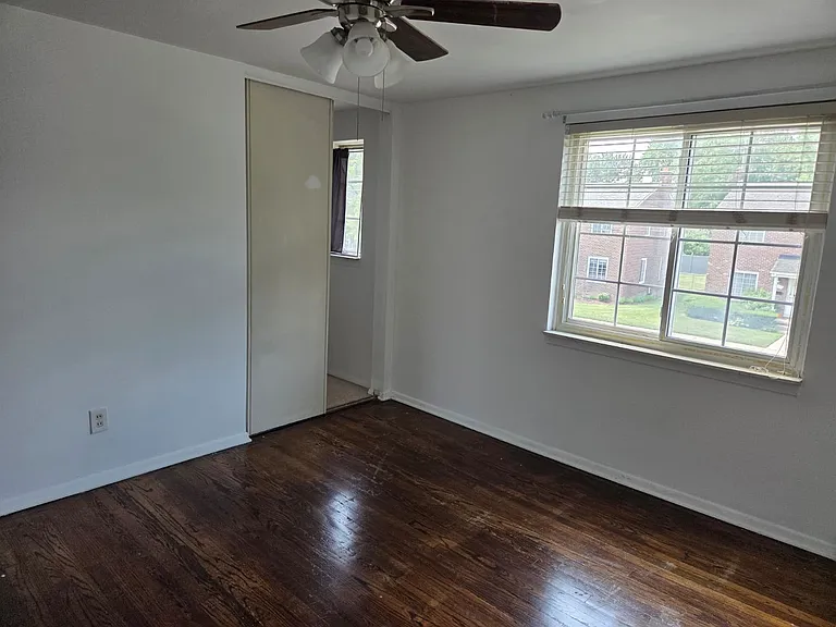 23109 Edsel Ford Ct — Photo 8
