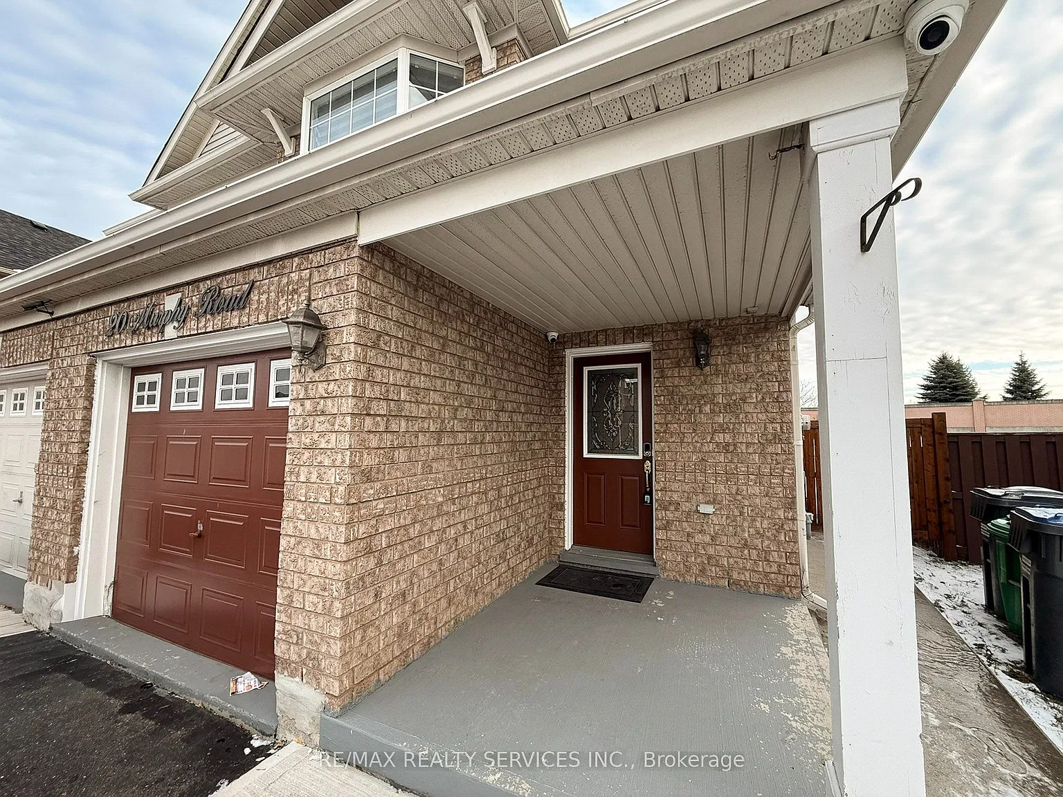 3 bed, $2,750 — Photo 2