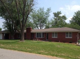 116 Carel Rd, Jefferson City, MO 65109