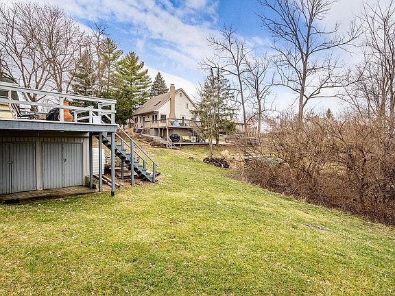 4th image of 468 Hidden Valley Dr