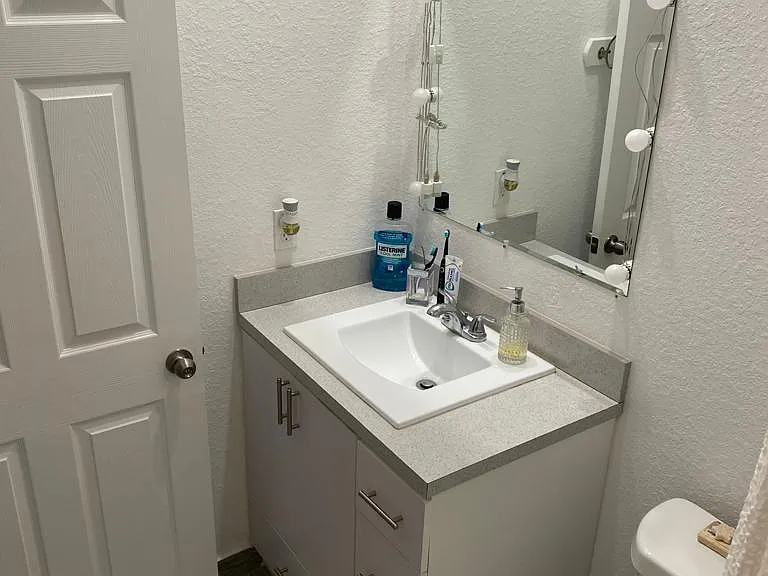 10800 NW 88th Ter #210 — Photo 3