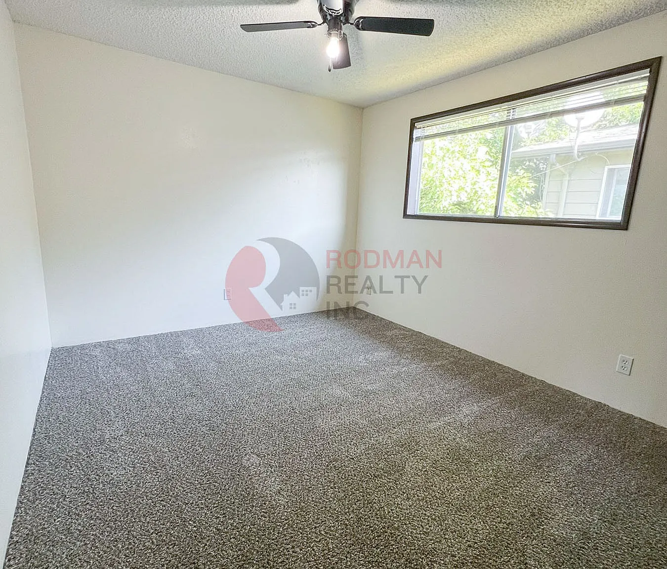 Park Village Apartments — Photo 4