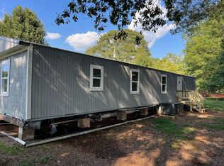 65 Azalea Dr, Royston, GA 30662