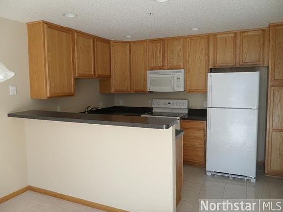 4th image of 4840 Underwood Lane N