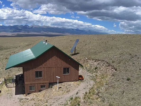 705 Courtney Ln, Westcliffe, CO 81252
