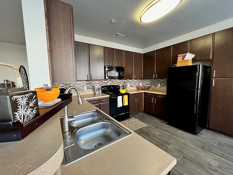 Westpoint at Scenic Vista Apartments — Photo 45