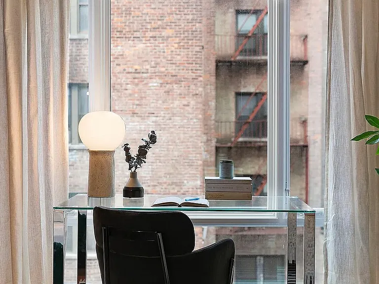 54 Clarkson Ave #206 — Photo 4