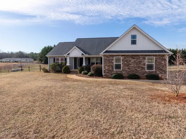 272 Zimmerman Rd, Inman, SC 29349