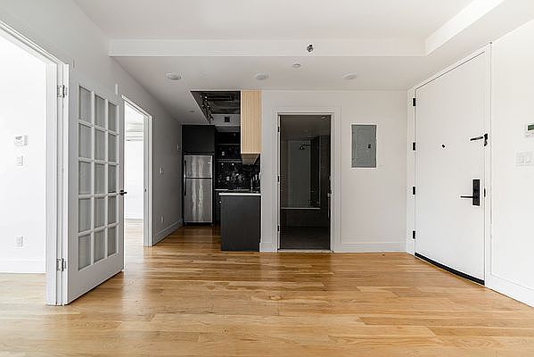 1st image of 204 Linden Blvd #5C