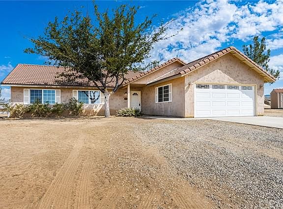 5th image of 49030 Arabian Ct