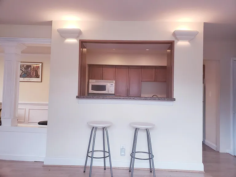 Breakfast Bar
