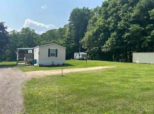 2010 Johnson Rd, Saranac, MI 48881