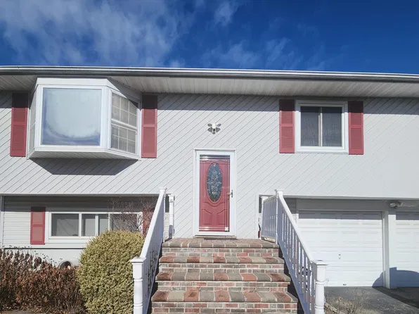 (undisclosed Address), Ronkonkoma, NY 11779