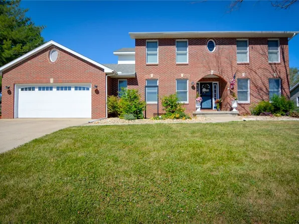 1510 N Alexander Dr, Mount Zion, IL 62549