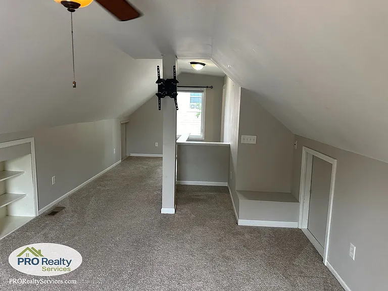 3238 Rhode Island Ave S — Photo 13