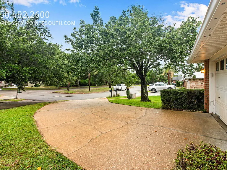 4678 Windstarr Dr — Photo 4