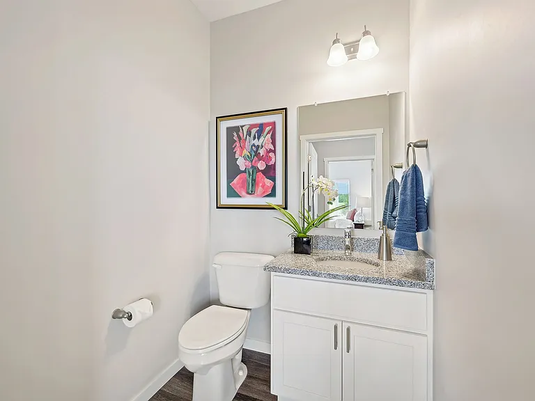 1 Bedroom | Half Bath
