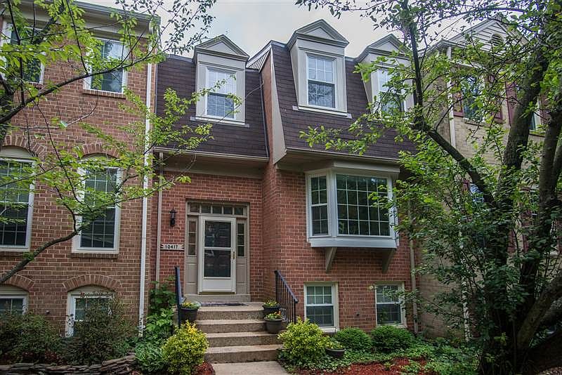 1st image of 10417 Carriagepark Ct