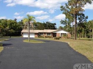 6529 Pioneer Rd, West Palm Beach, FL 33413