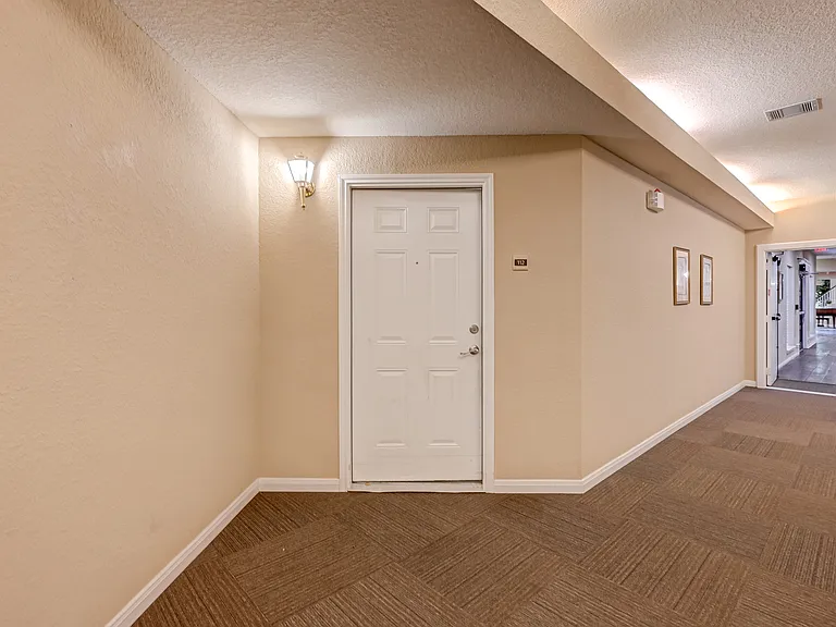 2803 Kings Crossing Dr #112 — Photo 30